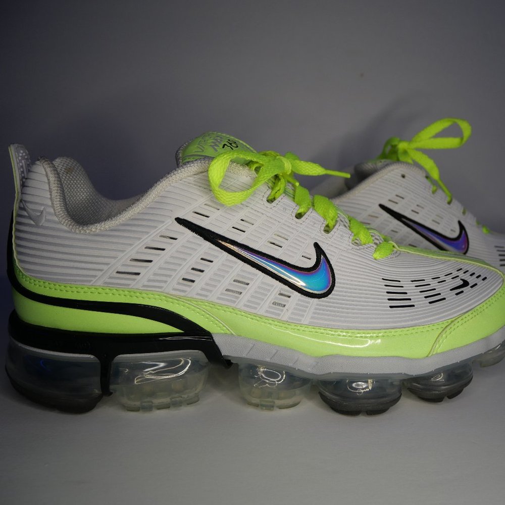 NIKE VAPORMAX 360
